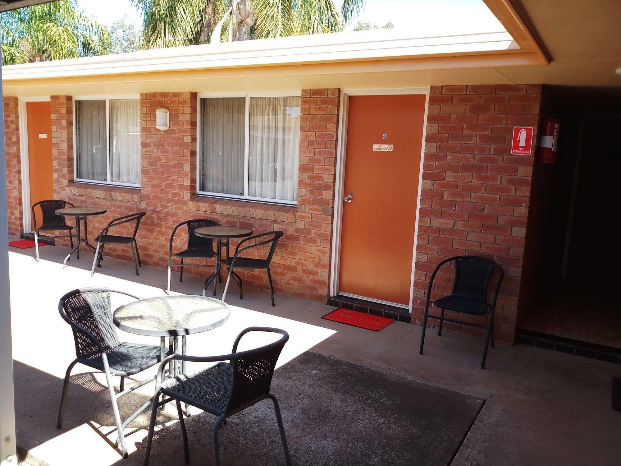 Alfa Motel Gilgandra Ngoại thất bức ảnh